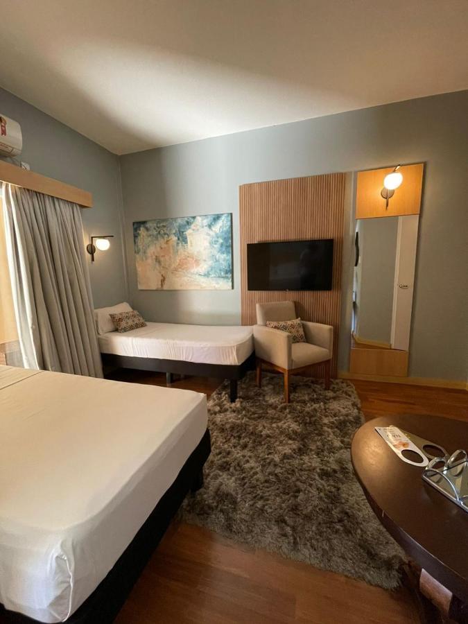 Hotel Oeste Plaza Andradina ภายนอก รูปภาพ