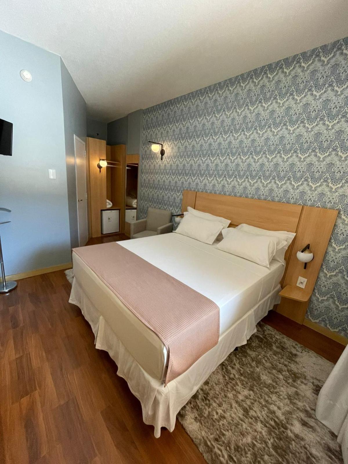 Hotel Oeste Plaza Andradina ภายนอก รูปภาพ